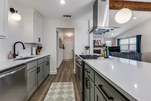 2968 Latham Dr, Dallas, TX 75229 - Photo 11