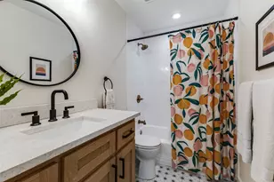 2968 Latham Dr, Dallas, TX 75229 - Photo 17