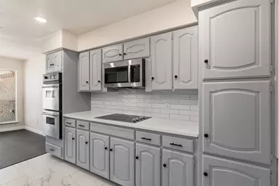 4205 W Pleasant Forest Street, Arlington, TX 76015 - Photo 15