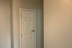 127 E Walker St, Denison, TX 75021 - Photo 5