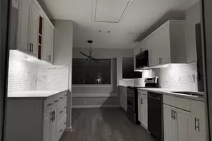 1618 San Francisco St, Carrollton, TX 75007 - Photo 11