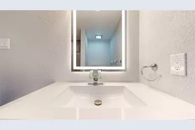 1618 San Francisco Street, Carrollton, TX 75007 - Photo 23
