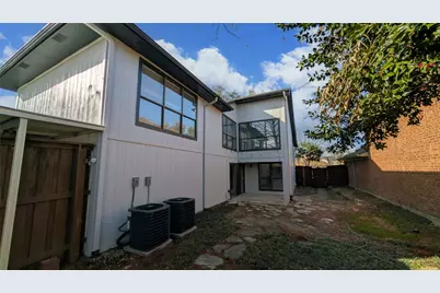 1618 San Francisco Street, Carrollton, TX 75007 - Photo 33