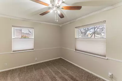 1603 W 4th Street, Irving, TX 75060 - Photo 9