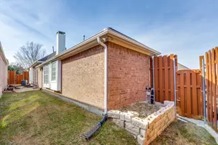 8008 Springmoss Dr, Plano, TX 75025 - Photo 23