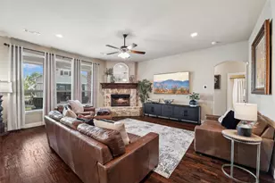 112 Shepherd's Hill Rd, Waxahachie, TX 75165 - Photo 5