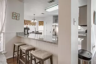 1008 Vaden Ave, Burleson, TX 76028 - Photo 5