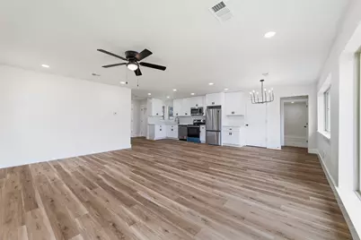 717 Calcutta Drive, Dallas, TX 75241 - Photo 9