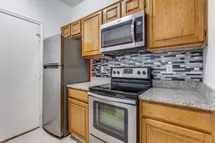 7340 Skillman St, Dallas, TX 75231 - Photo 9