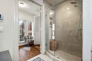 3424 Gillespie, Dallas, TX 75219 - Photo 25