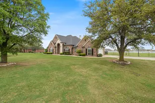 8789 Colonial Dr, Crandall, TX 75114 - Photo 1