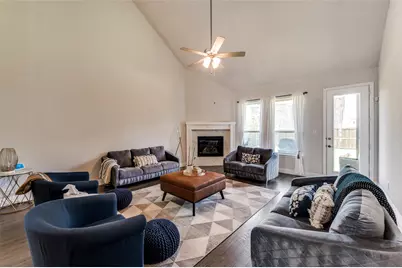 333 Foxthorne Way, Little Elm, TX 75068 - Photo 7