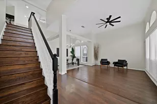 3924 Walden Way, Dallas, TX 75287 - Photo 3