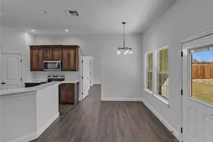 905 W Cardinal St, Ector, TX 75439 - Photo 5