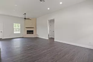 905 W Cardinal St, Ector, TX 75439 - Photo 5
