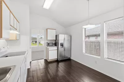 804 Castlewick Court, Arlington, TX 76018 - Photo 9
