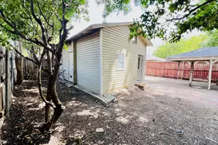 425 Grandview Ave, Dallas, TX 75223 - Photo 23