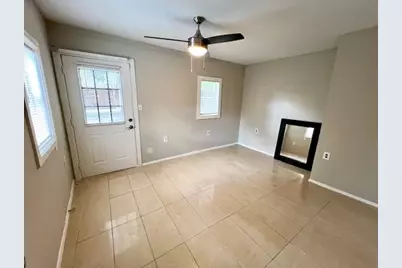 425 Grandview Avenue, Dallas, TX 75223 - Photo 19