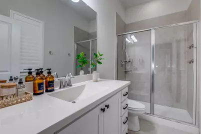 6816 Prompton Bend, Irving, TX 75063 - Photo 15