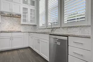 704 18th St, Plano, TX 75074 - Photo 11