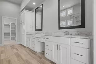 704 18th St, Plano, TX 75074 - Photo 17