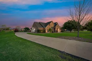 18176 Langford Lane, Talty, TX 75126 - Photo 3