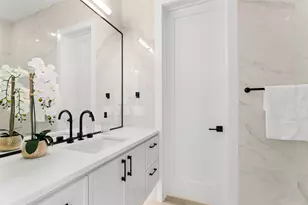 6911 & 6913 Mohawk Dr, Dallas, TX 75235 - Photo 35