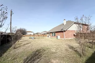 8917 Preakness Cir, Fort Worth, TX 76123 - Photo 33