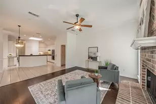 3108 Creekwood Ct, Bedford, TX 76021 - Photo 13