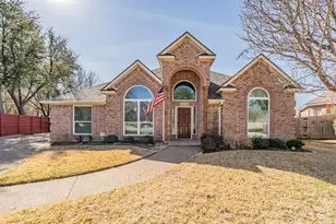 3108 Creekwood Ct, Bedford, TX 76021 - Photo 1