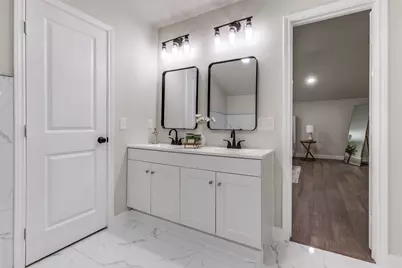 613 Freeman Drive, Garland, TX 75040 - Photo 17