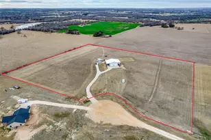 218 Homestead Ct, Lipan, TX 76462 - Photo 5