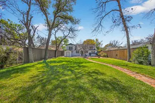 2525 Goldenrod Ave, Fort Worth, TX 76111 - Photo 13