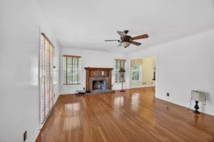 2525 Goldenrod Ave, Fort Worth, TX 76111 - Photo 3