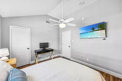 4006 Holland Avenue #A, Dallas, TX 75219 - Photo 25