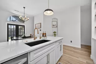 5861 Chatham Ln, The Colony, TX 75056 - Photo 9