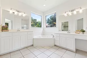 2509 Woodstone Ct, Flower Mound, TX 75022 - Photo 17