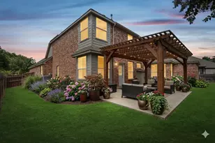2509 Woodstone Ct, Flower Mound, TX 75022 - Photo 9