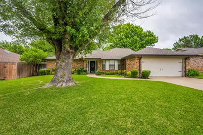 7312 Hialeah Circle W, North Richland Hills, TX 76182 - Photo 1