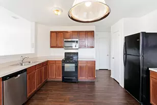 1246 Yukon Dr, Glenn Heights, TX 75154 - Photo 11