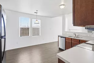 1246 Yukon Dr, Glenn Heights, TX 75154 - Photo 9