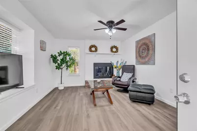 1319/1321 Parkway Court, Arlington, TX 76010 - Photo 3