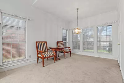 1021 Crestwood Court, DeSoto, TX 75115 - Photo 7