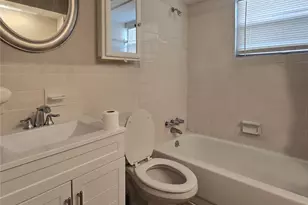 8307 Bunche Dr, Dallas, TX 75243 - Photo 23