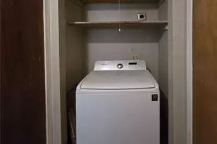 8307 Bunche Dr, Dallas, TX 75243 - Photo 15