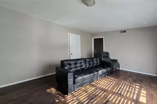 8307 Bunche Dr, Dallas, TX 75243 - Photo 5