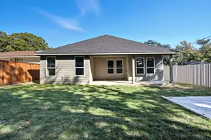 2513 Laurel St, Grand Prairie, TX 75050 - Photo 23