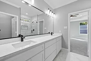 2513 Laurel St, Grand Prairie, TX 75050 - Photo 21