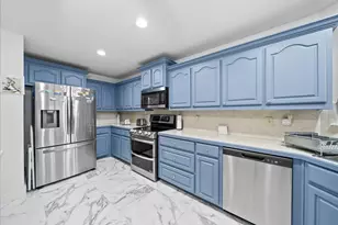 942 Cresthill Dr, Cedar Hill, TX 75104 - Photo 3