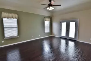 2911 Velero Dr, Grand Prairie, TX 75054 - Photo 23